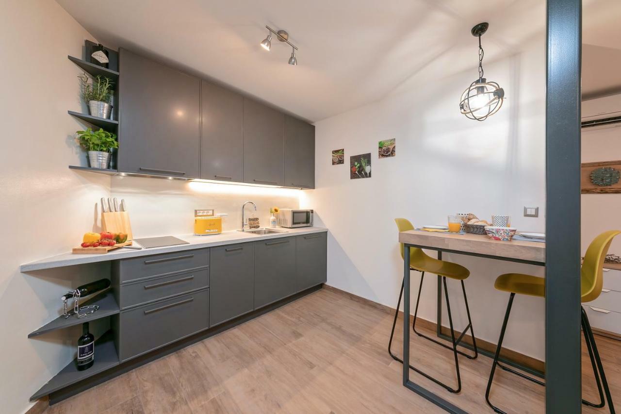 Mariva Downtown Studio Rovinj Exterior photo